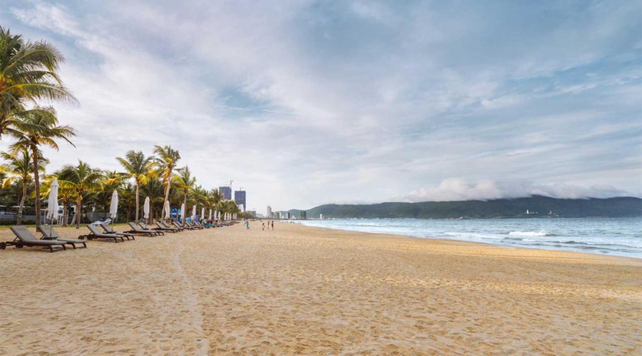 Royal Beach Hotel Da Nang Buitenkant foto